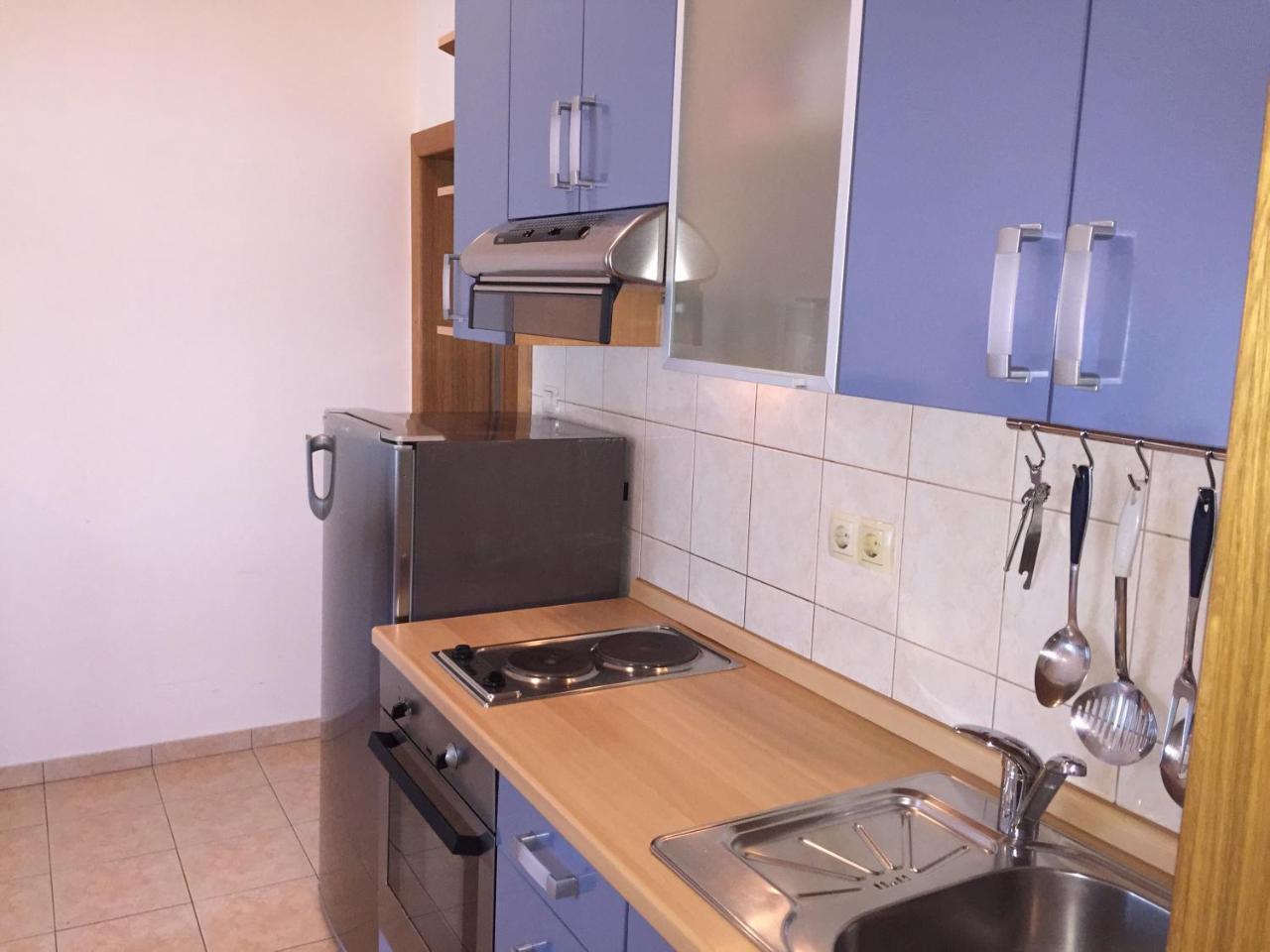 Apartment Natasa Palit Esterno foto
